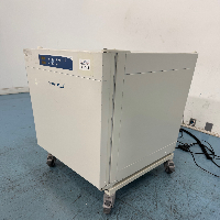 VWR Symphony CO2 Incubator image 1